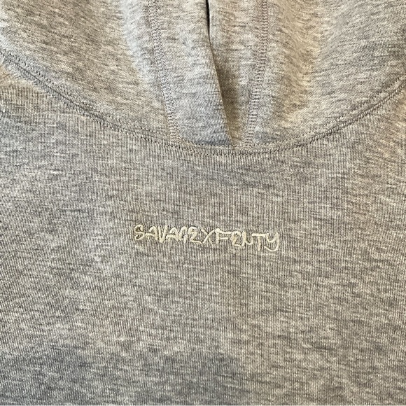 NWT Savage x Fenty Xssential Crop Hoodie Pullover Embroidered Logo Grey Sz 8-10 - Picture 6 of 12